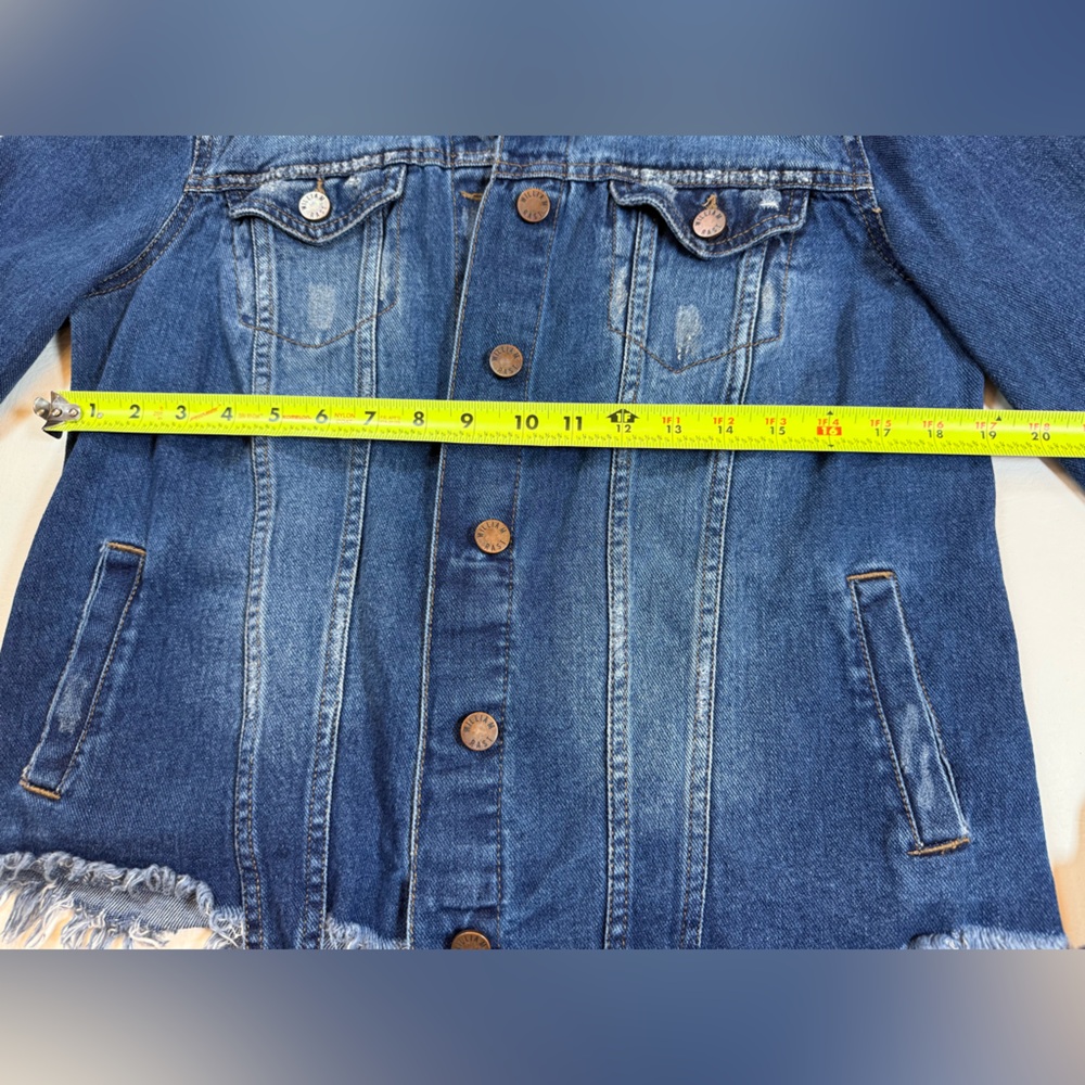 WILLIAM RAST Frayed Denim Trucker Jacket size women’s large (bin T) - Picture 6 of 11
